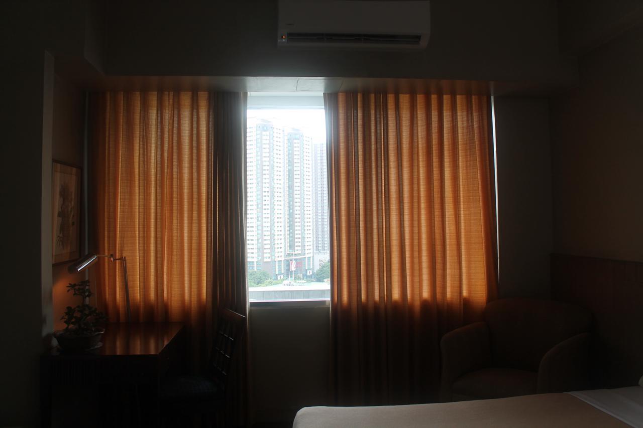 Pearl Manila Hotel Esterno foto